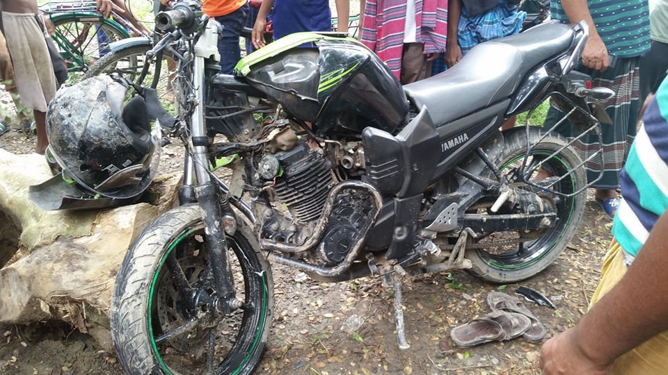 গোপালগঞ্জে মোটরসাইকেল ও মাইক্রোবাসের মুখোমুখি সংঘর্ষে নিহত ২