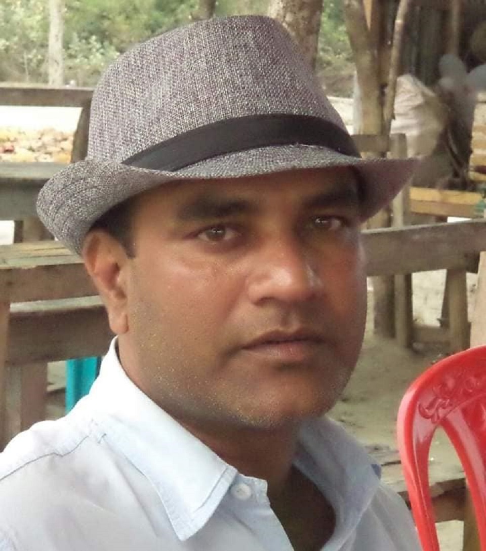 পাবনার পাকশিতে রেল লাইনের পাশ থেকে যুবকের লাশ উদ্ধার