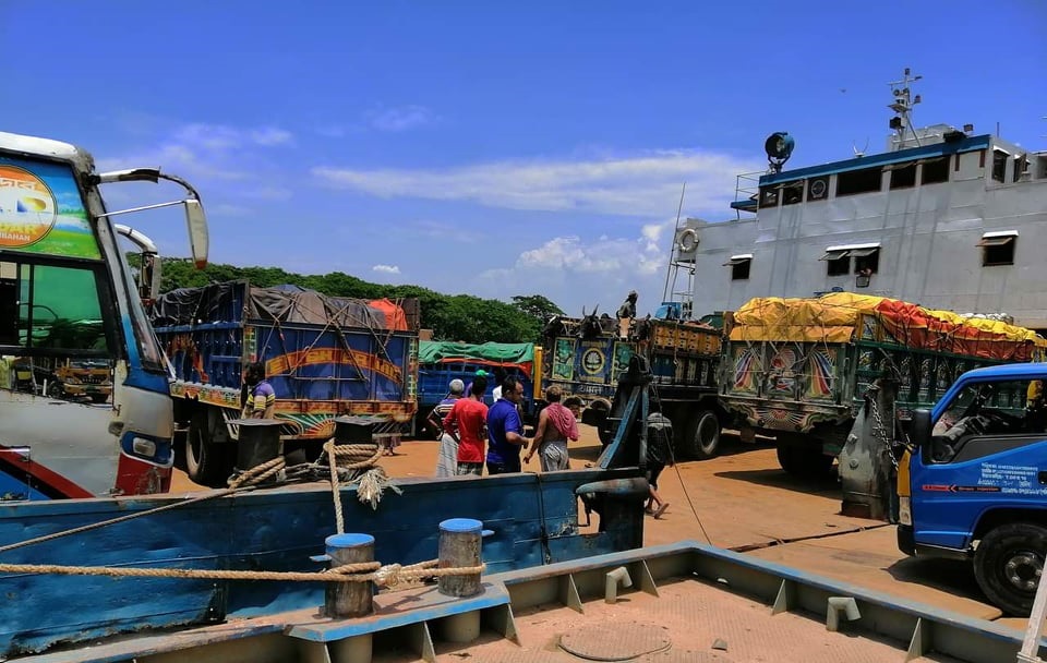 ৩ দিন বসে থেকে কাঁচাকলা পেকে গেছে