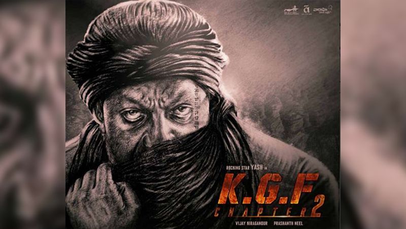 নতুন লুকে হাজির সঞ্জয় দত্ত