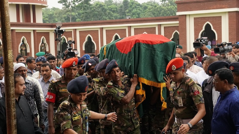 রংপুরে নেয়া হচ্ছে এরশাদকে