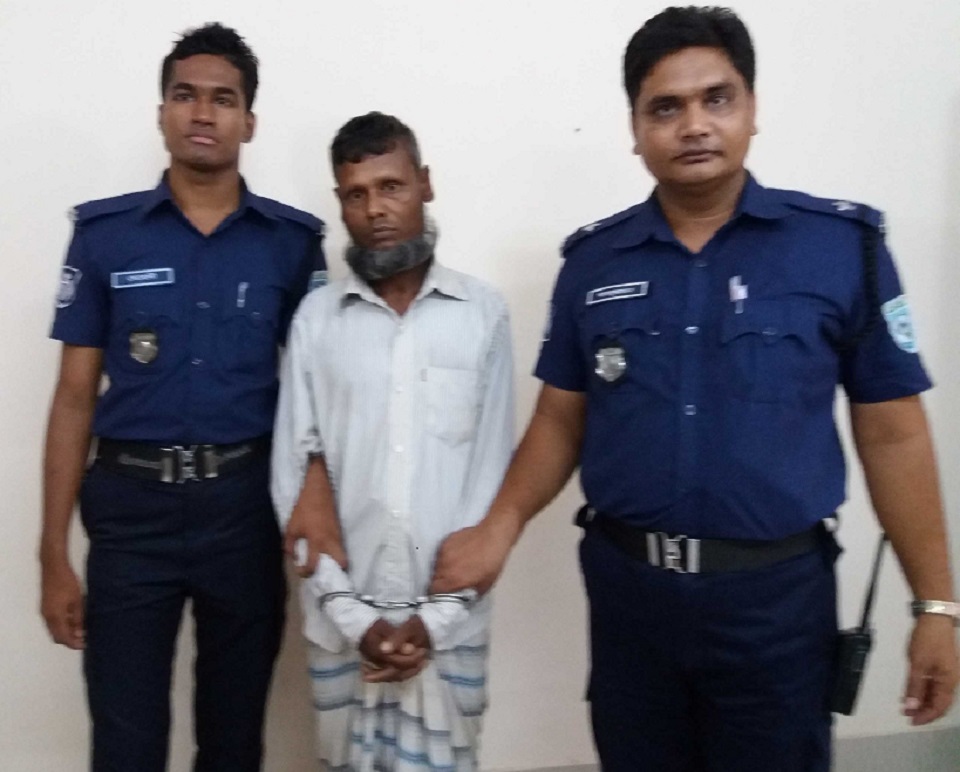 ছেলে ঢাকায়, পুত্রবধূকে ধর্ষণ করলো শ্বশুর