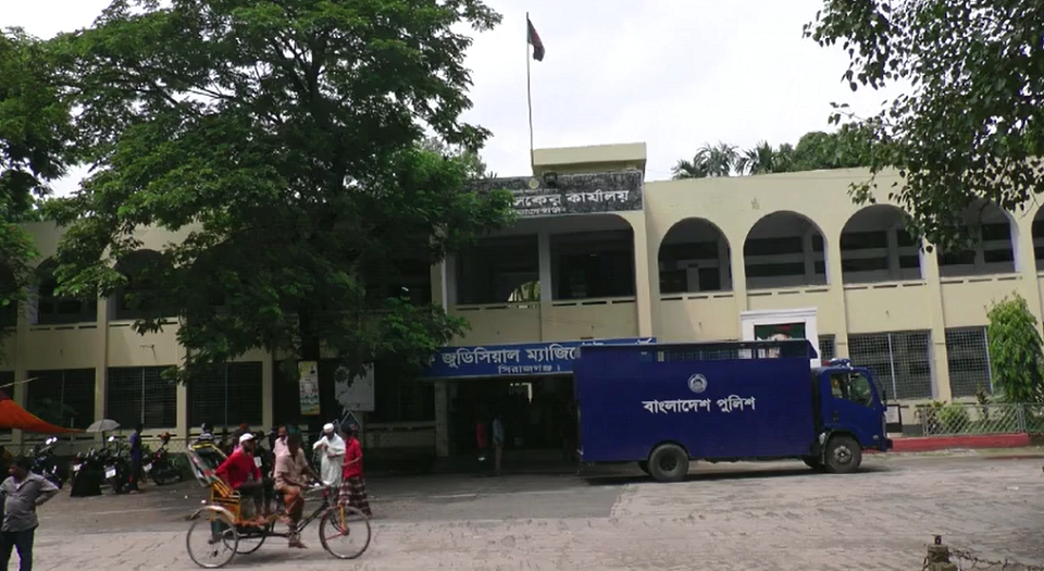 নাতনীকে ধর্ষণ চেষ্টার দায়ে দাদার কারাদণ্ড