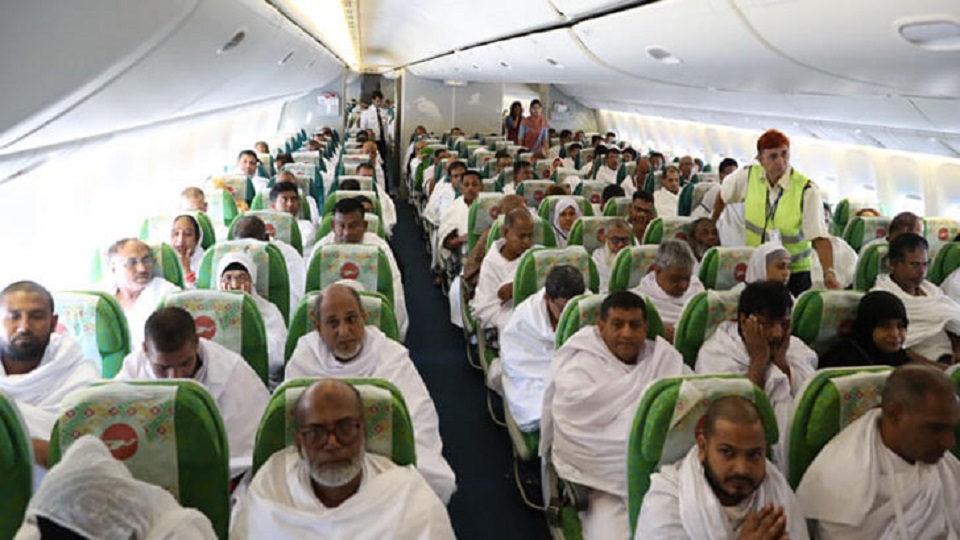 হজের ফিরতি ফ্লাইট শুরু হচ্ছে কাল