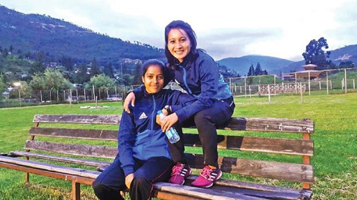 ফিফার রেফারির তালিকায় সালমা-জয়া