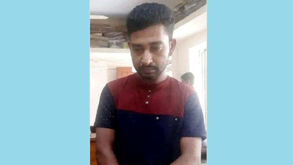 বরিশালে রাতভর কিশোরী যাত্রীকে ধর্ষণ করলো চালক!