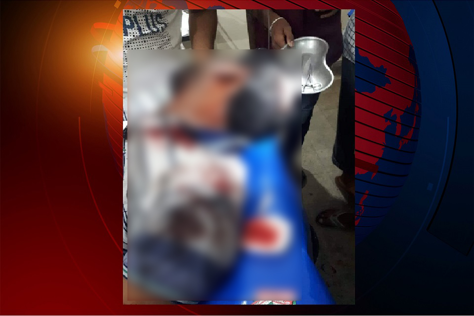 লক্ষ্মীপুরে ইউপি সদস্যকে ছুরিকাঘাতে হত্যা চেষ্টা