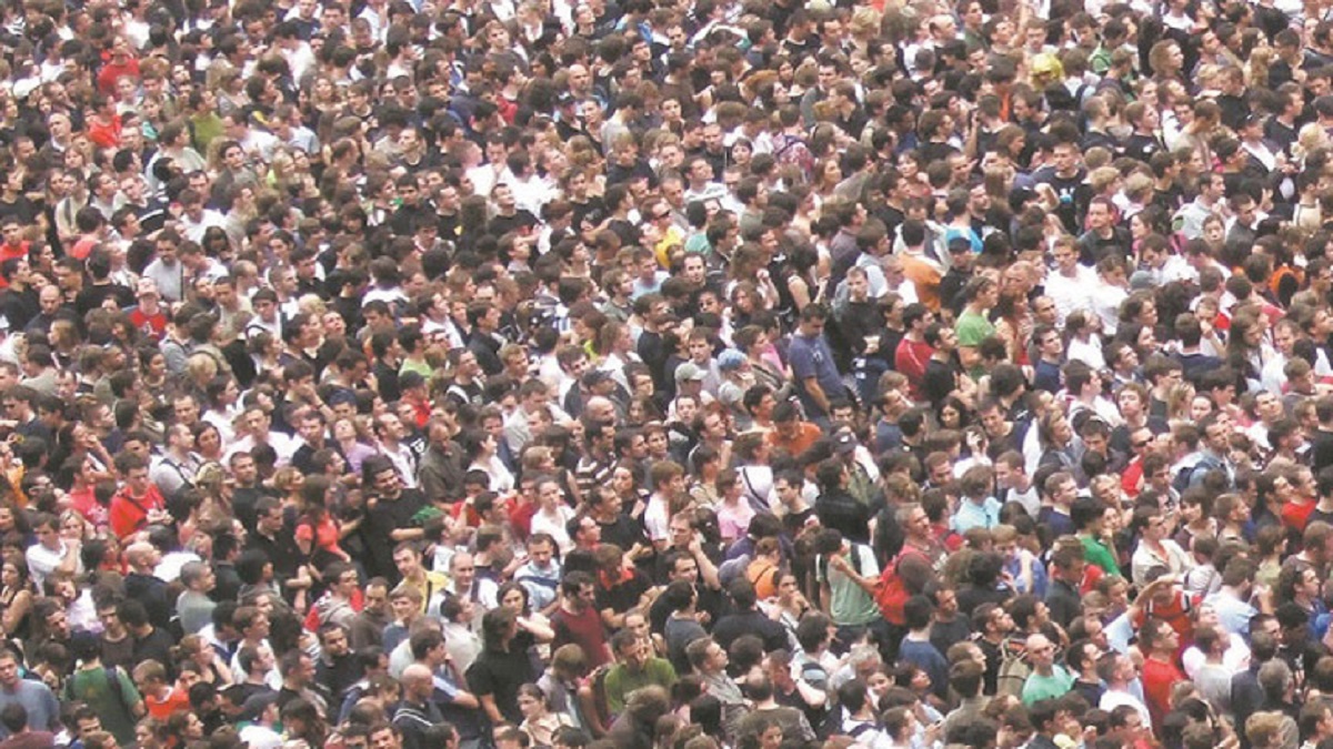 একশ’ বছর পর পৃথিবীর জনসংখ্যা আর বাড়বে না