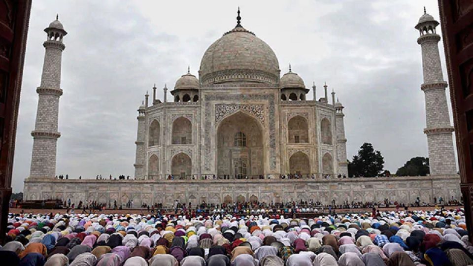 ভারত-পাকিস্তানেও উদযাপিত হচ্ছে ঈদ