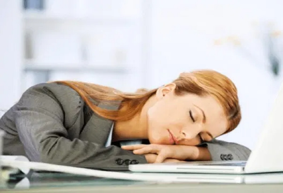 দুপুরে খাওয়ার পর ঘুমানো কতটা জরুরি?