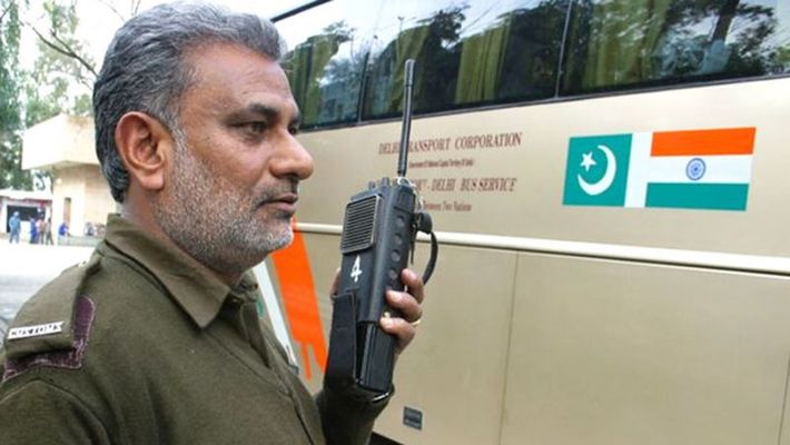 ট্রেনের পর বন্ধ হওয়ার পথে লাহোর-দিল্লি বাস সার্ভিস