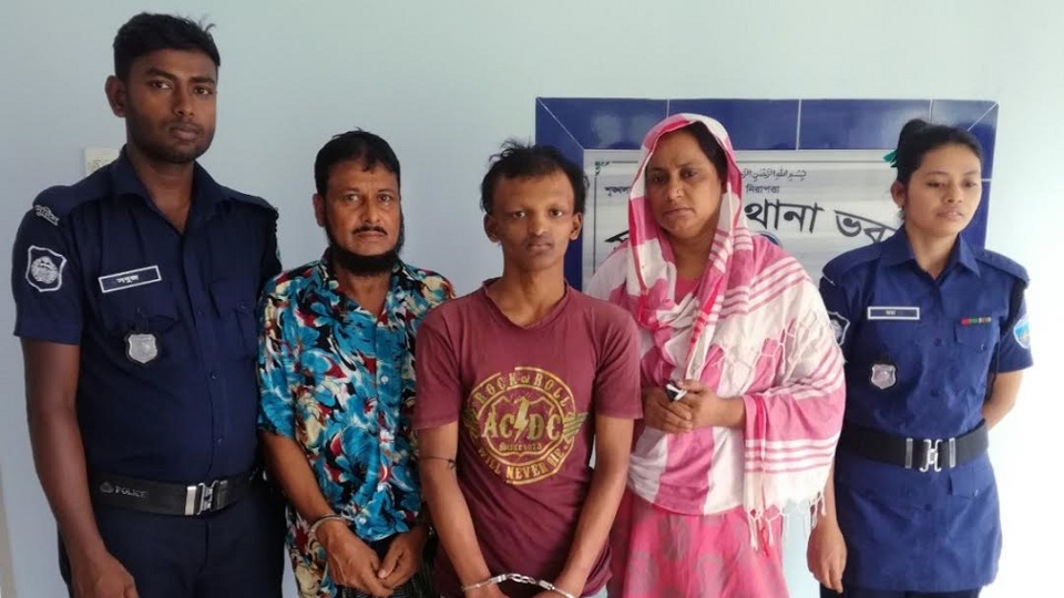 ইভটিজিংয়ের প্রতিবাদ করায় খুন হন ইকরাম