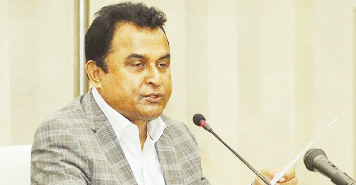 বেতনের জন্য ৩ বার স্কুলে নাম কাটা যাওয়া ছেলেটি এখন অর্থমন্ত্রী