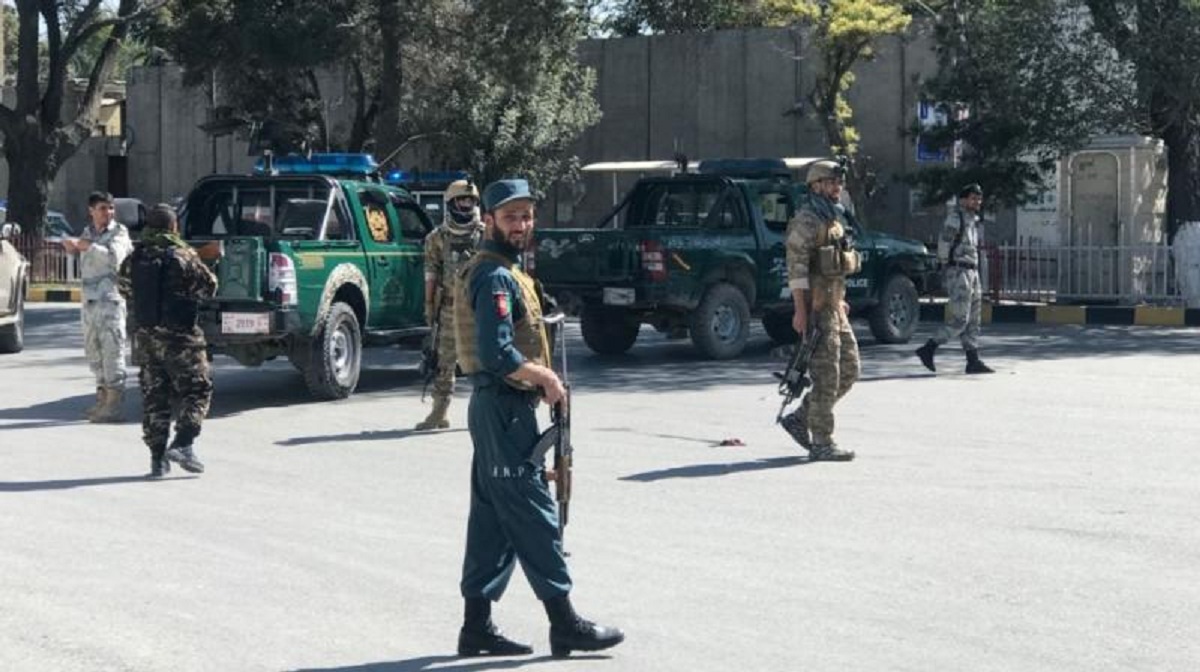 আফগান প্রেসিডেন্টের সভায় বোমা হামলা, নিহত অন্তত ২৪