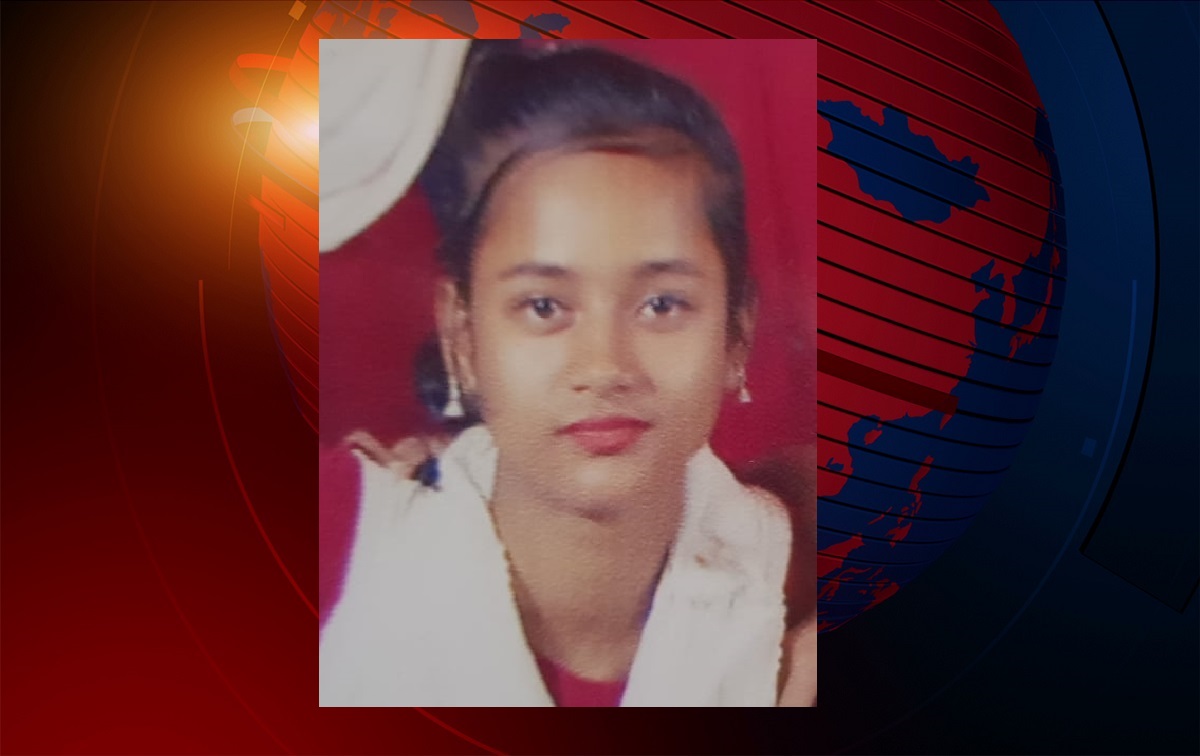 স্কুলের নির্মাণাধীন ভবনে বিদ্যুৎস্পৃষ্ট হয়ে নিচে পড়ে ছাত্রীর মৃত্যু