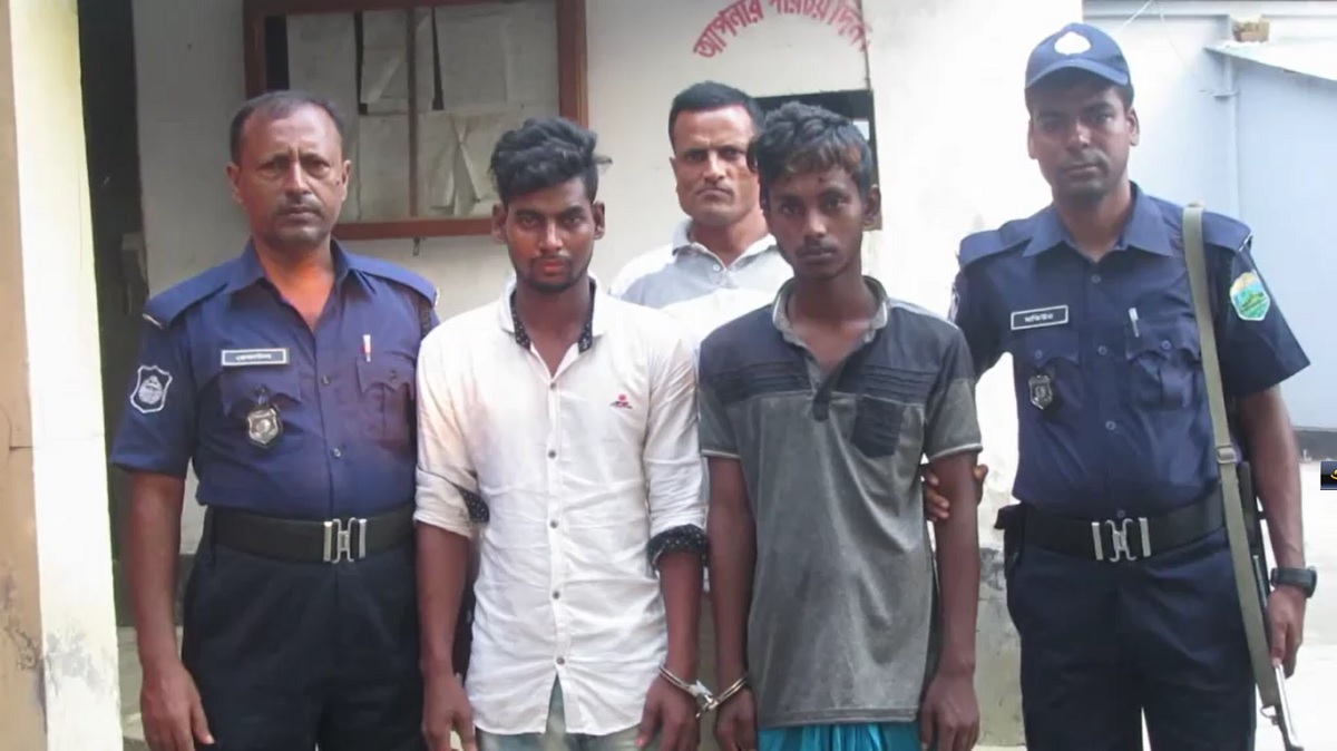 রাতে বাসায় ফেরার পথে নার্সকে গণধর্ষণ