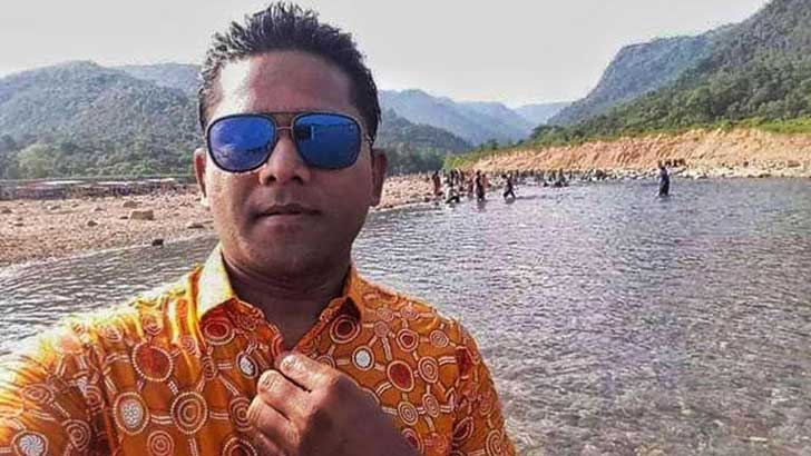 ছাত্রী নিপীড়নে অভিযুক্ত জাবি শিক্ষককে শিক্ষা কার্যক্রম থেকে অব্যাহতি