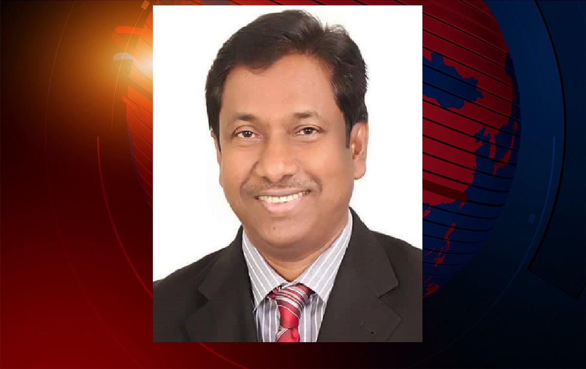 কলাবাগান ক্রীড়া চক্রের সভাপতি সফিকুল আলম ফিরোজকে জিজ্ঞাসাবাদের জন্য আটক