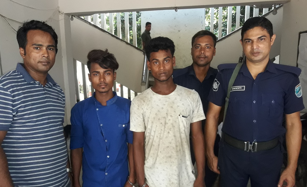 বিয়ের আশ্বাস দিয়ে ডেকে নিয়ে গার্মেন্টস কর্মীকে গণধর্ষণ