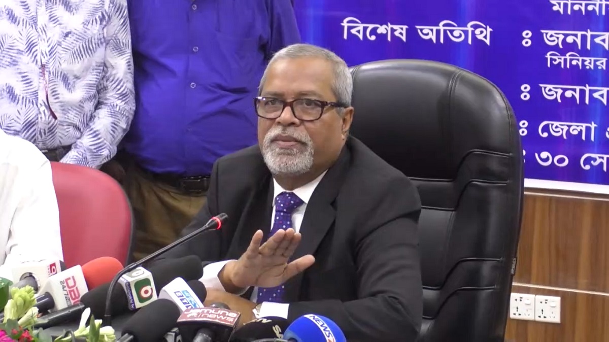 বিগত নির্বাচনের মতোই রংপুর ৩ আসনের উপ নির্বাচন সুষ্ঠু ও নিরপেক্ষ হবে: সিইসি