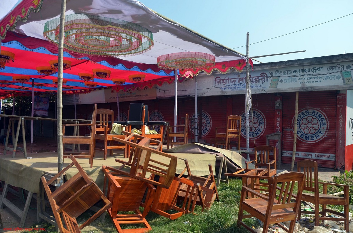 আওয়ামী লীগ সম্মেলনে বক্তব্য দেয়া নিয়ে সংঘর্ষ, আহত ৫