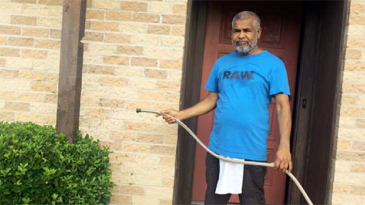 কাউন্সিলর মিজানকে নিয়ে লালমাটিয়ায় র্যাবের অভিযান