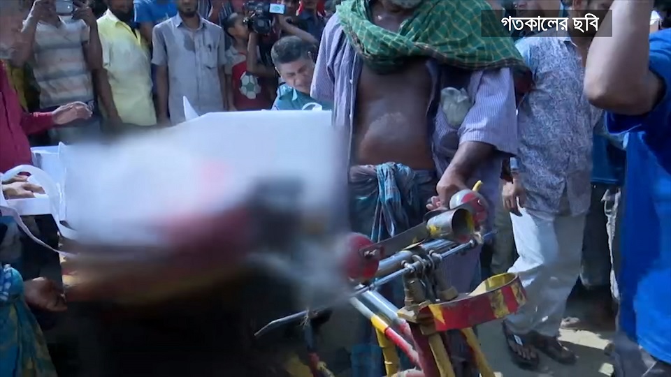 পরকীয়ার জেরে স্বামী ও কন্যাকে হত্যা, স্ত্রী ও পরকীয়া প্রেমিক গ্রেফতার