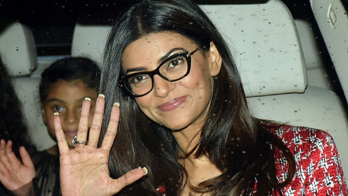 সুস্মিতা সেন ঢাকায়