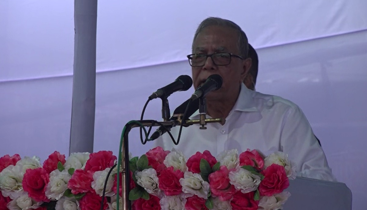 শুধু টাকার পিছে না ছুুটে মানুষের সেবা করুন: রাষ্ট্রপতি