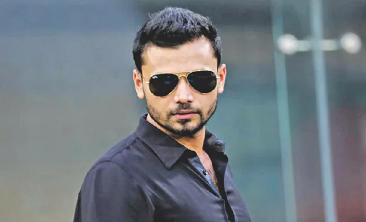 আগে না জানলেও ক্রিকেটারদের দাবির সাথে একাত্মতা মাশরাফীর