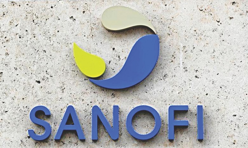 ‘কর্মকর্তা-কর্মচারীদের ঠকাতে শেয়ার বিক্রি করছে সানোফি’