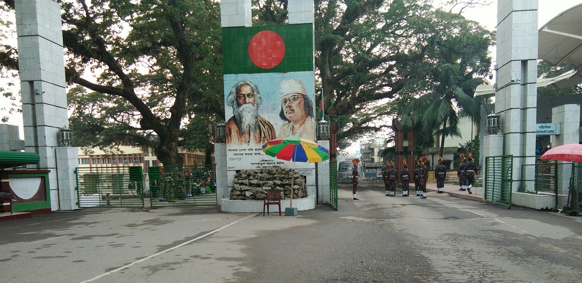 বেনাপোল বন্দর দিয়ে আমদানি রফতানি বন্ধ