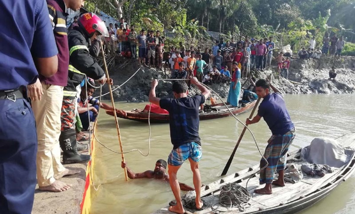 পিরোজপুরে ট্রলারডুবিতে নিখোঁজ পরীক্ষার্থীর মরদেহ উদ্ধার