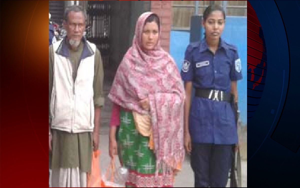 সরকারি ওষুধ বিক্রির সময় আটক ২