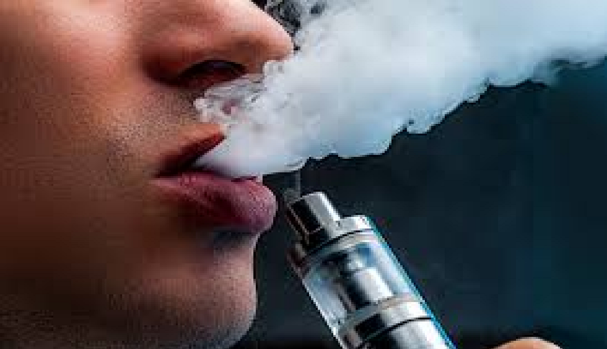 তামাকের চেয়েও ই-সিগারেটে ভয়াবহ শারীরিক ক্ষতি: বলছে গবেষণা