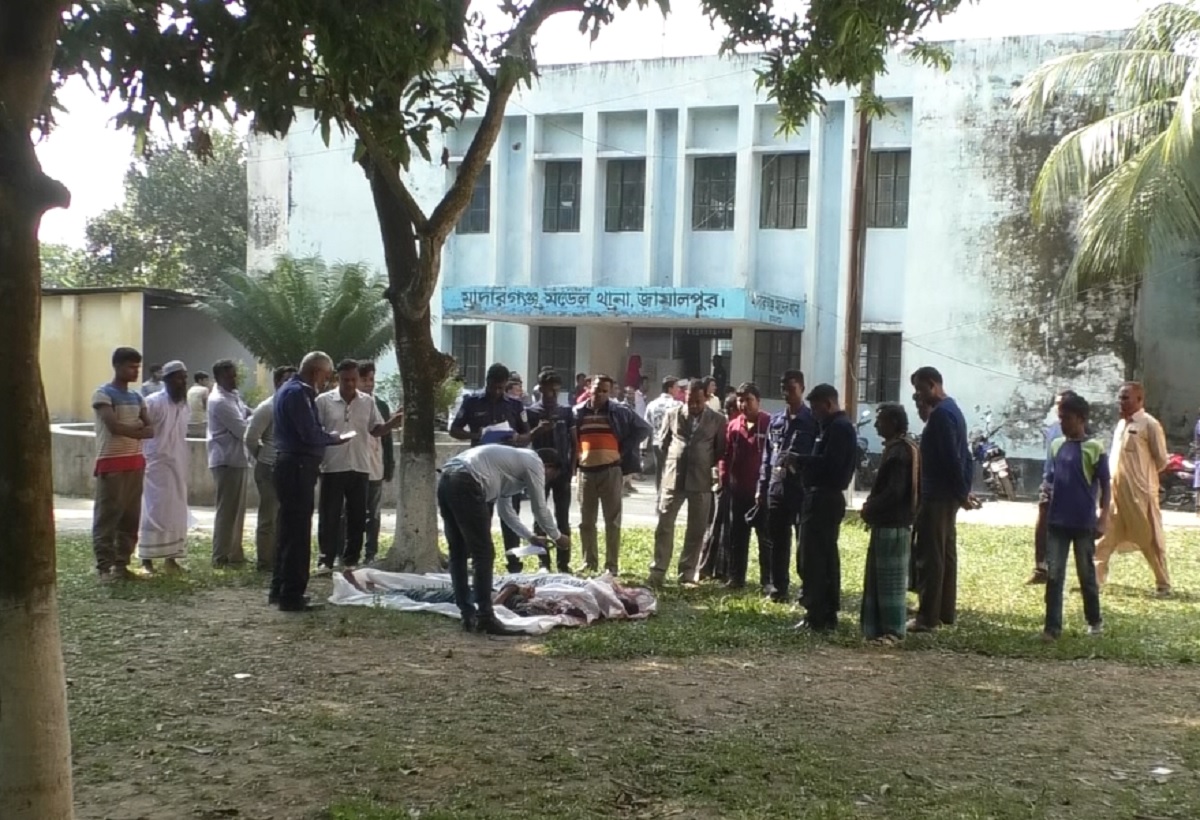 বাস-মোটরসাইকেল সংঘর্ষে ২ এসএসসি পরীক্ষার্থীর মৃত্যু