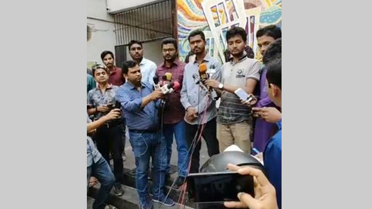 ছাত্রলীগের কথায় পদত্যাগ করব না: নুর