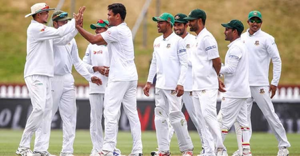 পাকিস্তান ও জিম্বাবুয়ের বিপক্ষে টেস্টের জন্য দল চূড়ান্ত, বাদ মিরাজ ও সাদমান