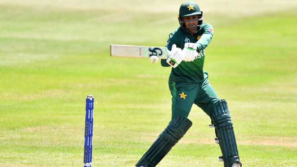 ম্যাচ জয়ের পর টুইটে যা বললেন শোয়েব মালিক