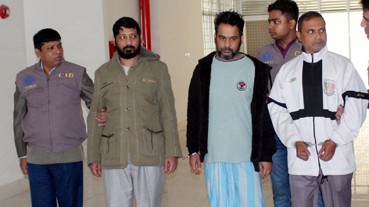 এনু-রুপন মুখ খুলছেন