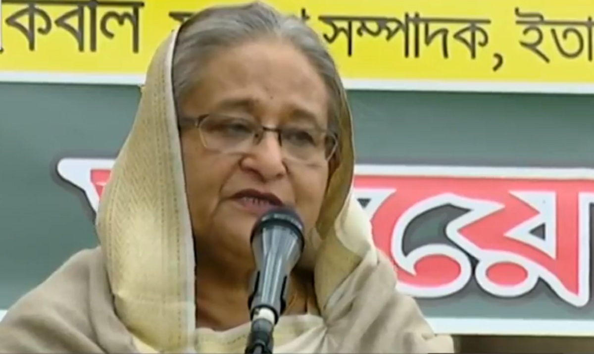 জিয়া, এরশাদ কেউ এ মাটির সন্তান না: প্রধানমন্ত্রী