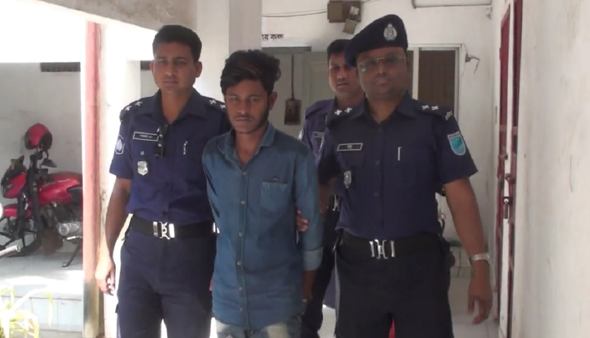 রাতে উঠিয়ে নিয়ে স্কুল শিক্ষার্থীকে গণধর্ষণ