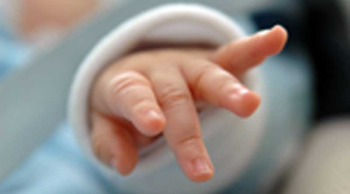 নাটোরে চিকিৎসকের অবহেলায় নবজাতকের মৃত্যুর অভিযোগ