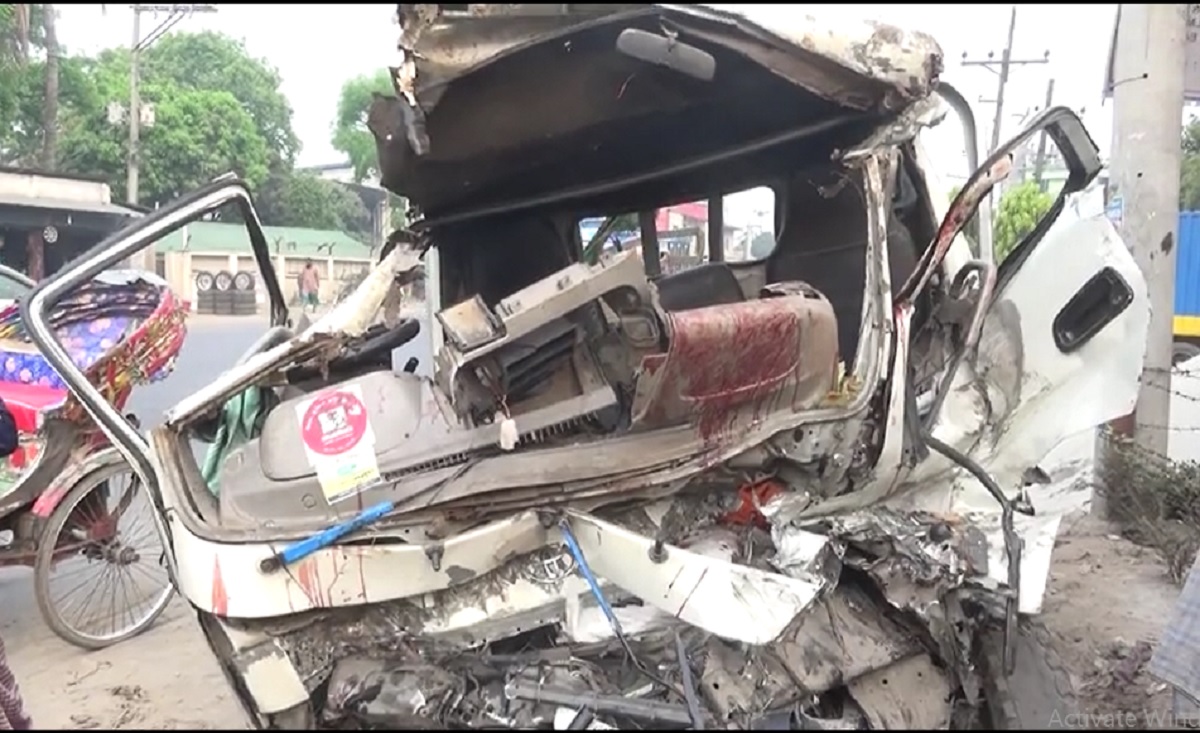 তিন জেলায় সড়ক দুর্ঘটনায় নিহত ৪