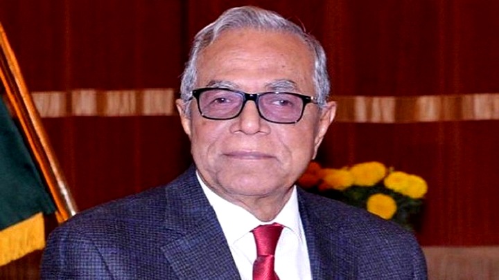 দেশে ফিরেছেন রাষ্ট্রপতি