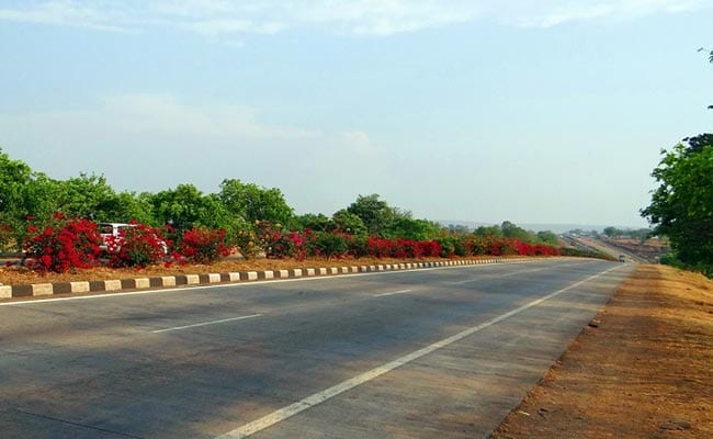 লকডাউন: ১৩৫ কিলোমিটার হেঁটে বাড়ি ফিরলেন দিনমজুর