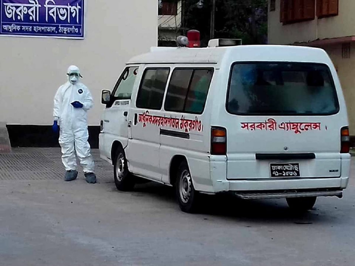 করোনা আক্রান্ত সন্দেহে একই পরিবারের পাঁচজনকে রংপুর মেডিকেলে স্থানান্তর