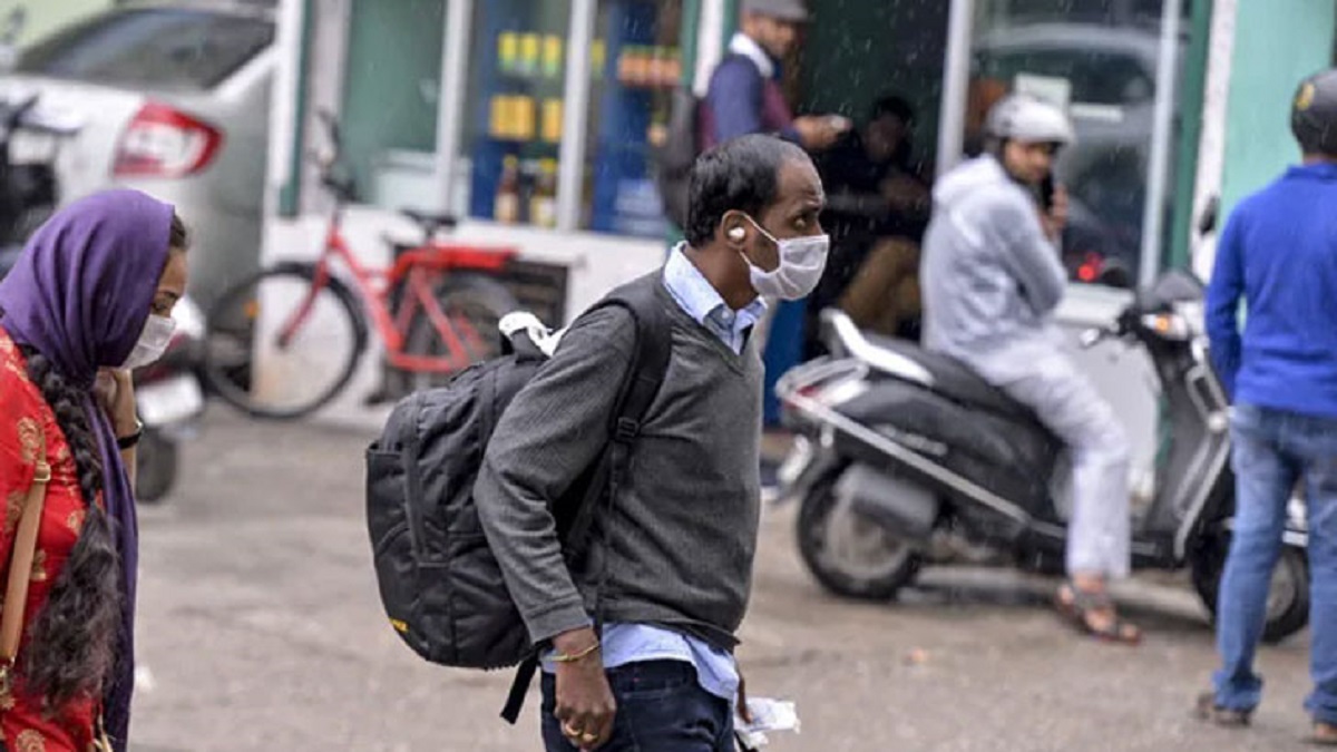 দিল্লিতে ৫০ জনের বেশি জমায়েতে নিষেধাজ্ঞা