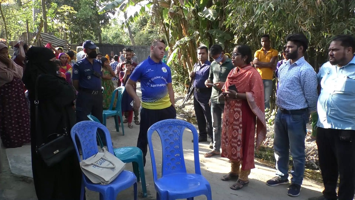 হোম কোয়ারেন্টাইনে না থাকায় সৌদি ফেরত নারীকে জরিমানা