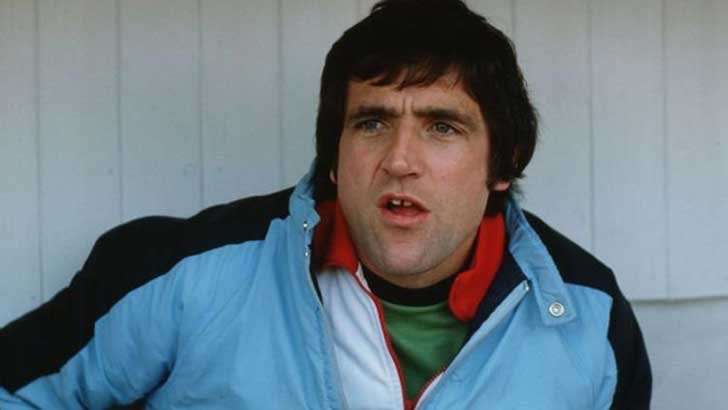 করোনায় আক্রান্ত ইংল্যান্ডের বিশ্বকাপ জয়ী ফুটবলার